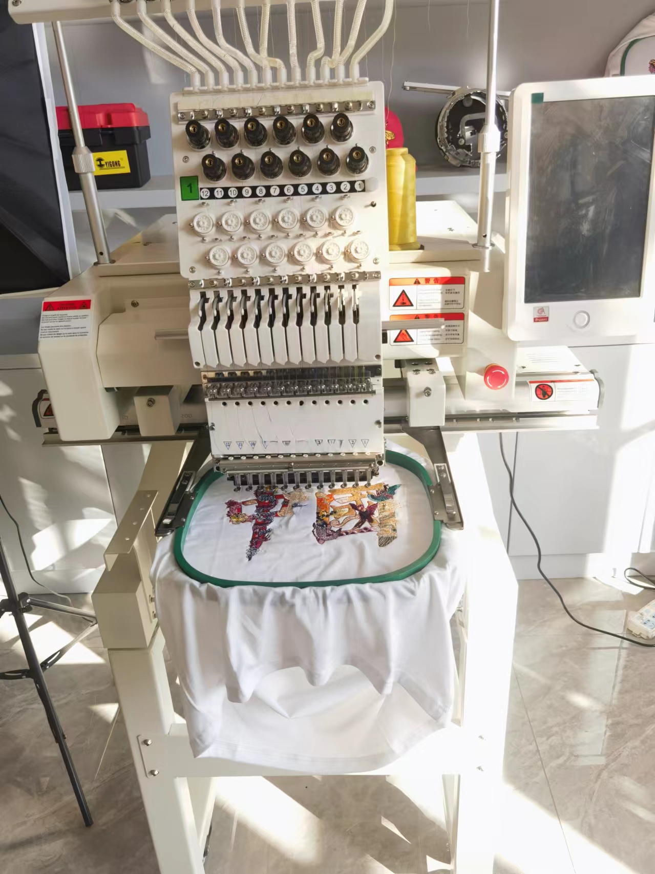 根据2025年上半年财务数据显示