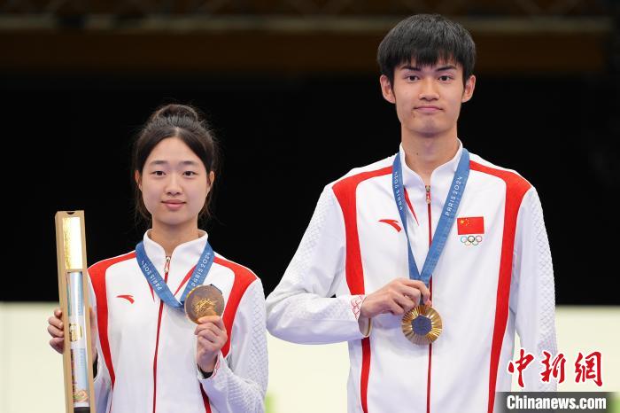 启蒙教练梁钧谈黄雨婷巴黎奥运首金：好心态是