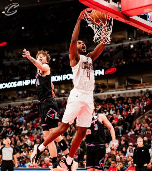 哈登爆发率队复仇 公牛主场惨败骑士两连胜