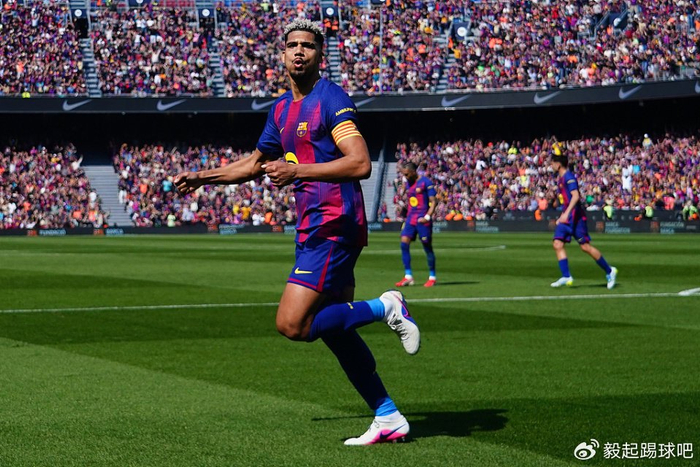 巴萨核心后卫拒离队 俱乐部或被迫出售引援