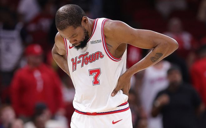 杜兰特膝伤风险分析：复出前景与季后赛影响